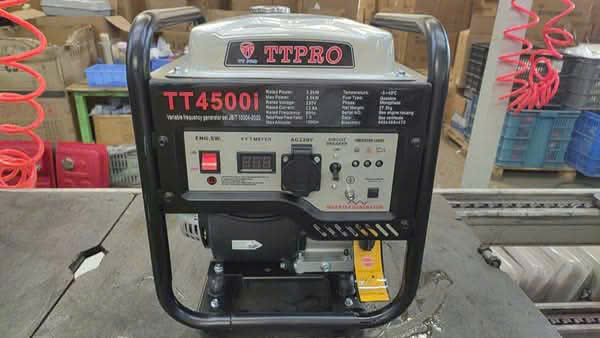 TỔ MÁY PHÁT ĐIỆN CHẠY BẰNG XĂNG TT4500i